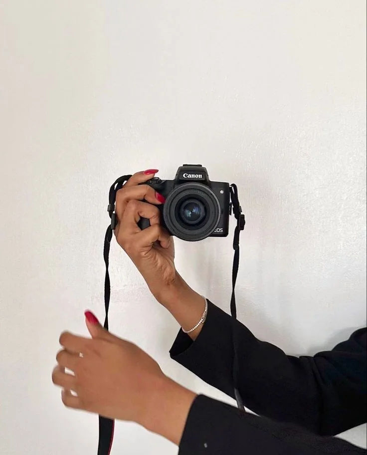 Creación de contenido y producción audiovisual para marcas: storytelling, dirección creativa y estrategia visual para que las marcas piensen como productoras